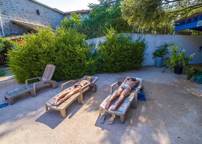 De Plos N1 Clim Piscine Ombrage En Campagne *