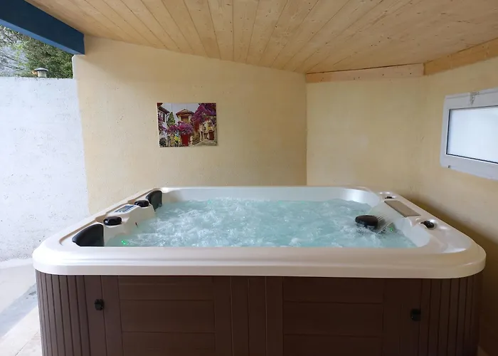 De Plos N1 Clim Piscine Ombrage En Campagne Casa de Férias *